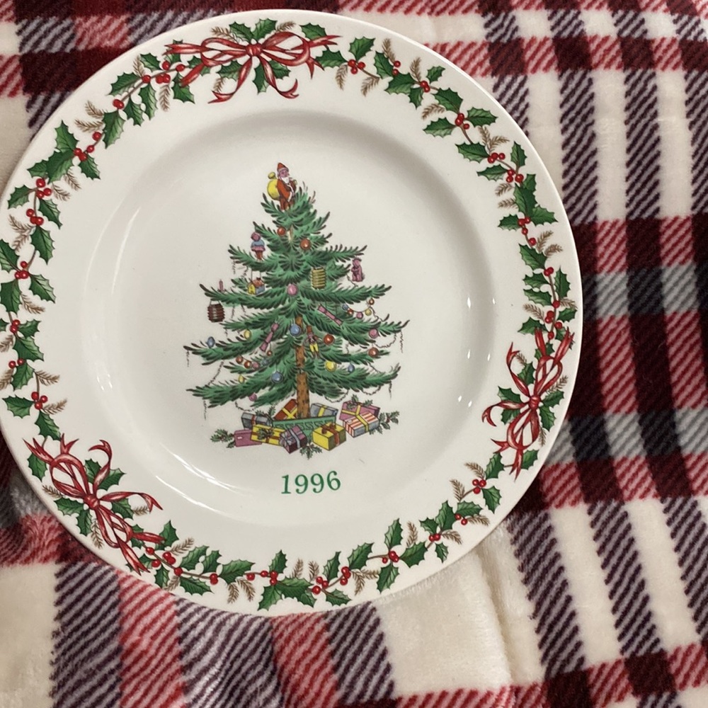 Spode Christmas Tree Collector Plate